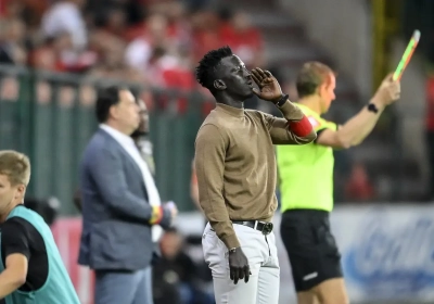 🎥 Première défaite pour Mbaye Leye avec Seraing...et premières vives tensions avec ses joueurs