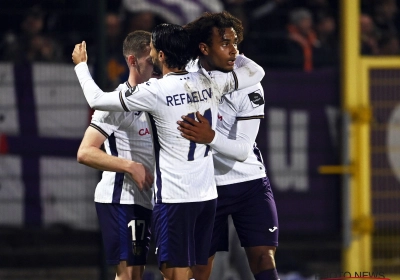 Anderlecht ne fait pas dans la dentelle et déroule à la RAAL malgré un Tivoli en feu