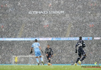 Premier League : Leicester et Castagne vainqueurs, Manchester City bat West Ham sous la neige