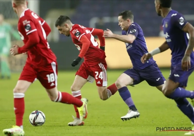 Les Anderlechtois sont déçus : "Nous avons laissé le Standard dans le match"