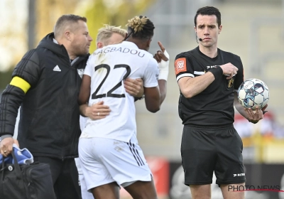 Agbadou est en colère: "On ne peut pas permettre aux arbitres de se foutre de notre gueule"