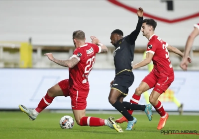 🎥 Penalty sur Amuzu ? "C'est du 50/50", pour Jelle Bataille...