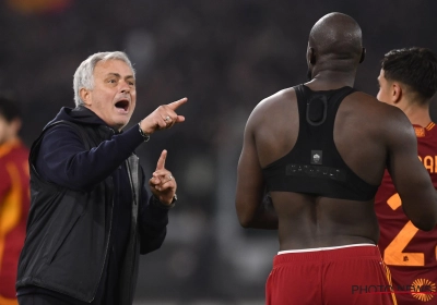 🎥 Les larmes et le bisou de José Mourinho : l'émotion rare de Romelu Lukaku après son but salvateur