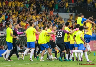 🎥 Le chaos entre l'Argentine et le Brésil, Emiliano Martinez s'en prend à la police dans les tribunes du Maracana