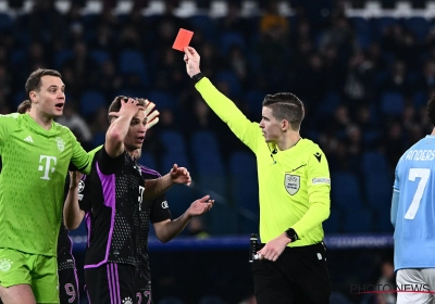 🎥 Penalty concédé, carte rouge et insultes racistes de ses propres supporters : ce joueur du Bayern a vécu une soirée en enfer (vidéo)