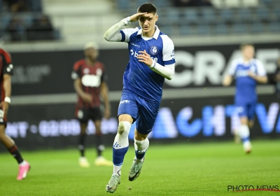 Bourreau de Charleroi et du Standard, ce jeune talent gantois reste calme 