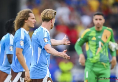 🎥 Indigne d'un capitaine : l'attitude déplorable de Kevin De Bruyne qui demande à ses équipiers de ne pas aller saluer son public