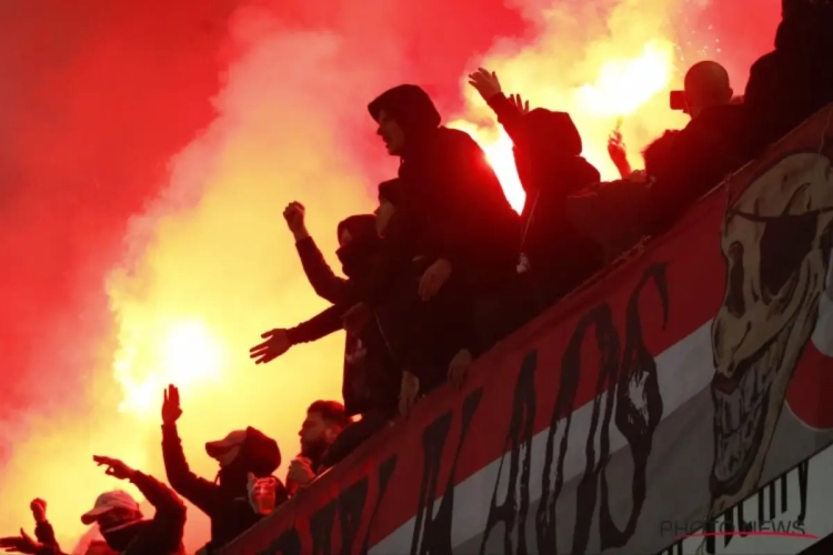 "Une armée derrière vous": ambiance et message clair des supporters avant le départ des Rouches pour la capitale!