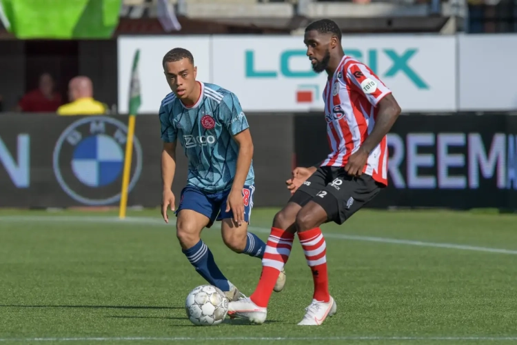 Un jeune joueur de l'Ajax en route vers la Bavière