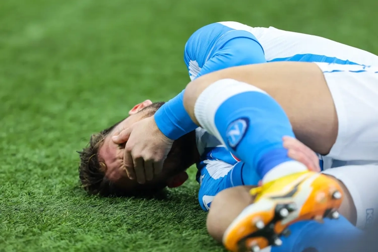 Dries Mertens sera absent plusieurs semaines 