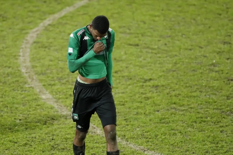 Expulsé en Coupe, ce défenseur du Cercle pourrait être suspendu en championnat