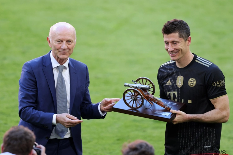 Robert Lewandowski a battu le record de buts de Gerd Müller : "Il est actuellement plus fort que Ronaldo et Messi"